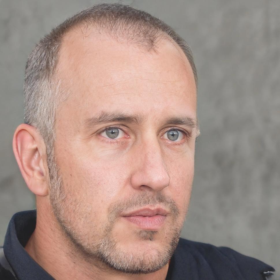 Portrait de Matthieu Besson, expert en finance d'entreprise